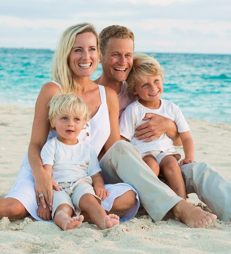 Family photography on the beach