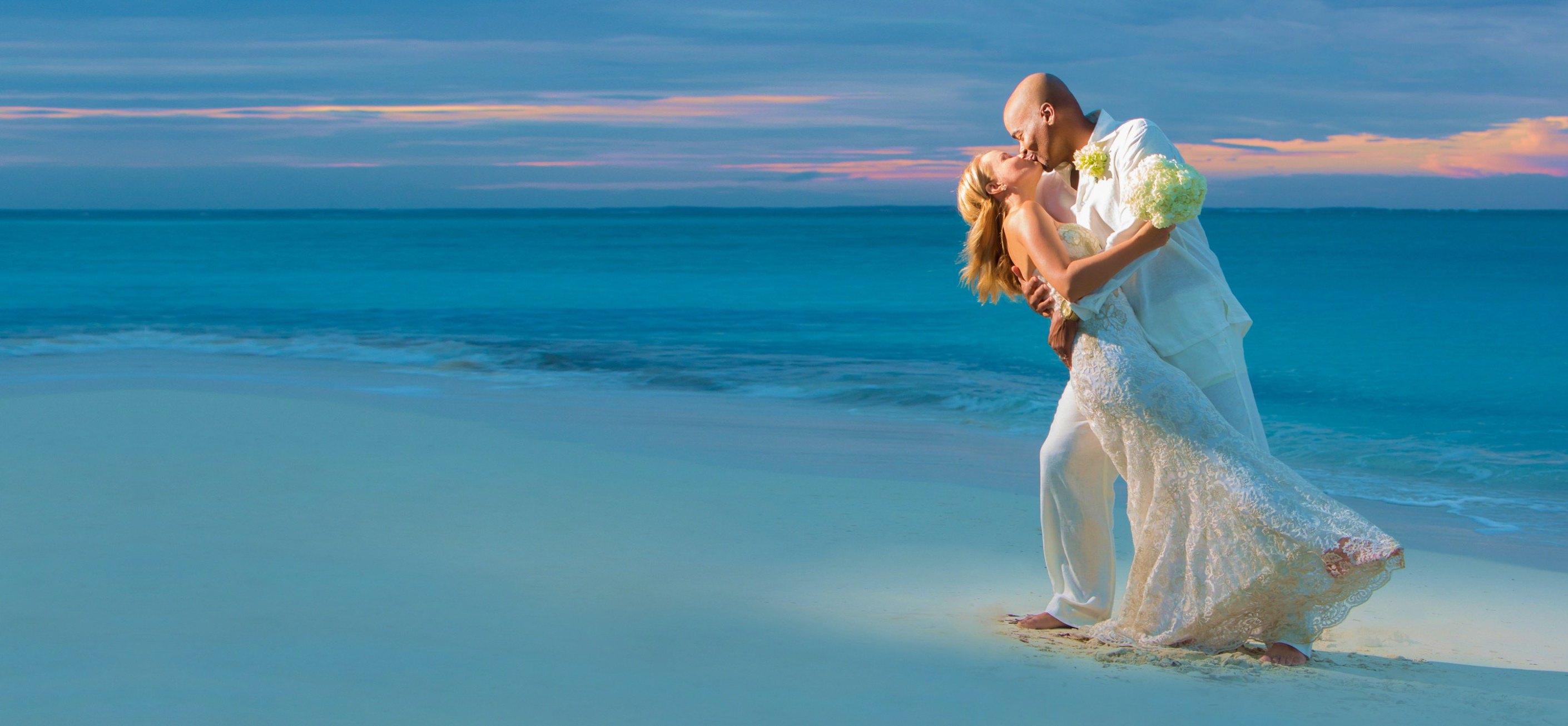 Beach wedding in Turks and Caicos